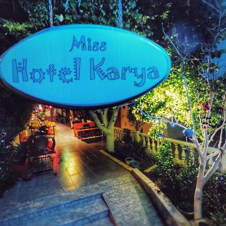 Miss Hotel Karya Oren  Екстериор снимка