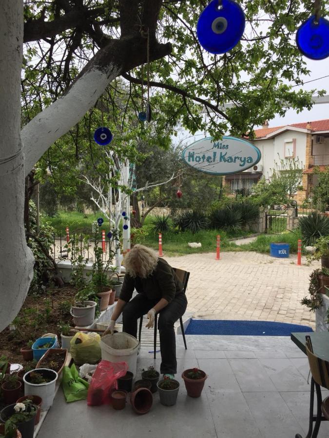 Miss Hotel Karya Oren  Екстериор снимка